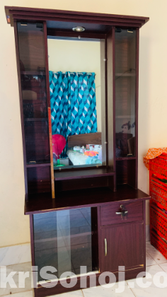 Used Dressing Table sell at Barishal.